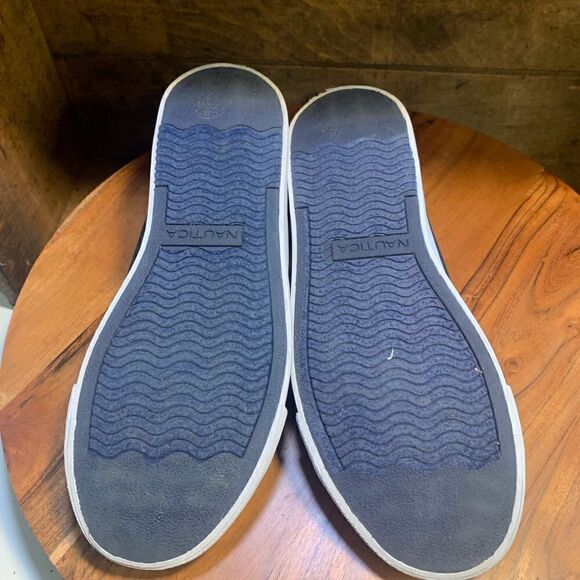 Nautica mens sneakers.  Inv 5627a main image 5